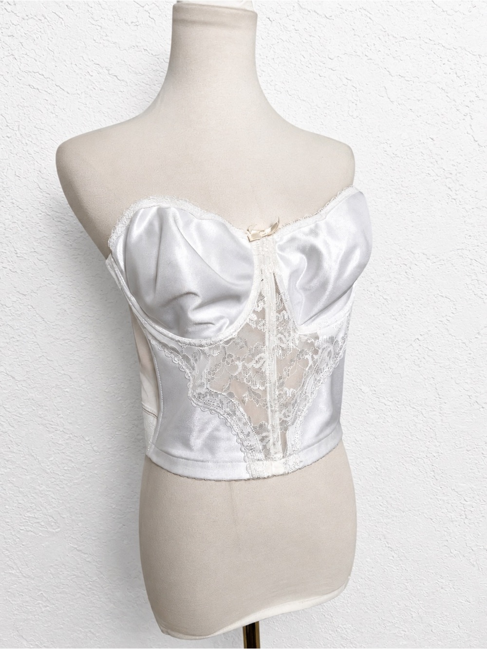 Vintage White Satin Lace Bustier Corset Top Strapless Bridal Lingerie 38D